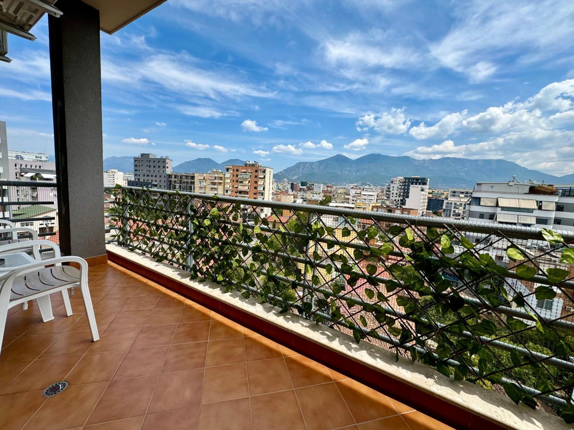 New Bazaar Cozy Apartment 2 Dajti View Tirana Zewnętrze zdjęcie